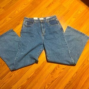 Cotton on jeans long wide leg 
Size 12